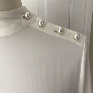 Zara Basic Pearl Trim Crepe Blouse Ivory sze 2